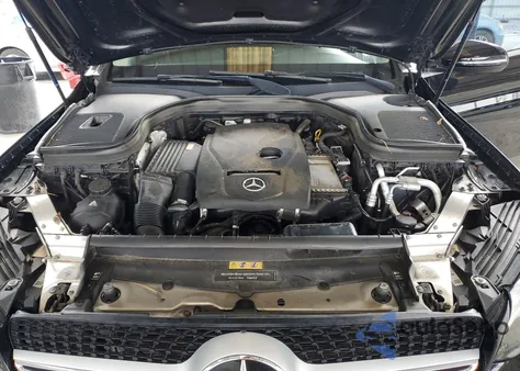 2017 Mercedes-Benz Glc Coupe 300 4Matic z USA, uszkodzony, nr VIN WDC0J4KB1HF276807